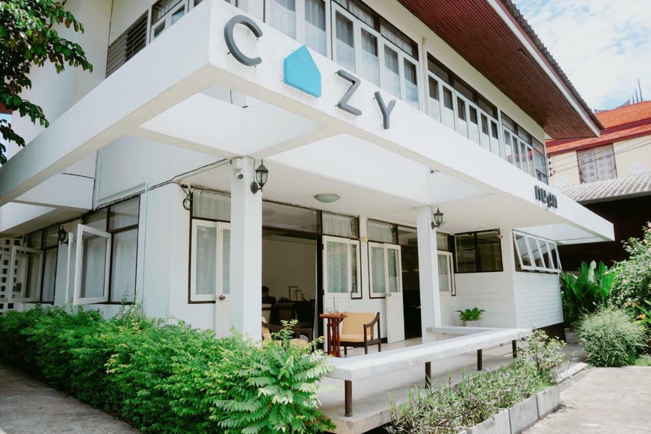 Cozy By Funwahn Bed & Breakfast Chiang Mai Exterior photo